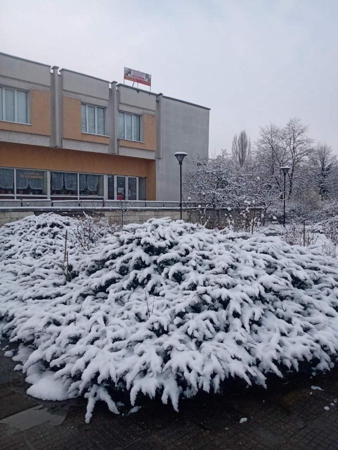 Хотел Оренда Dupnitsa Exterior foto